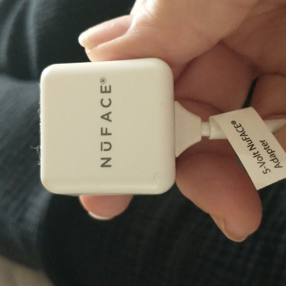 NUFACE Petite Facial and Neck Toning Device NEW NEVER USED